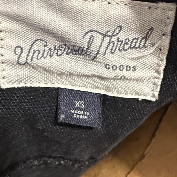 Universal Thread Black Denim Vest - Picture 4 of 9